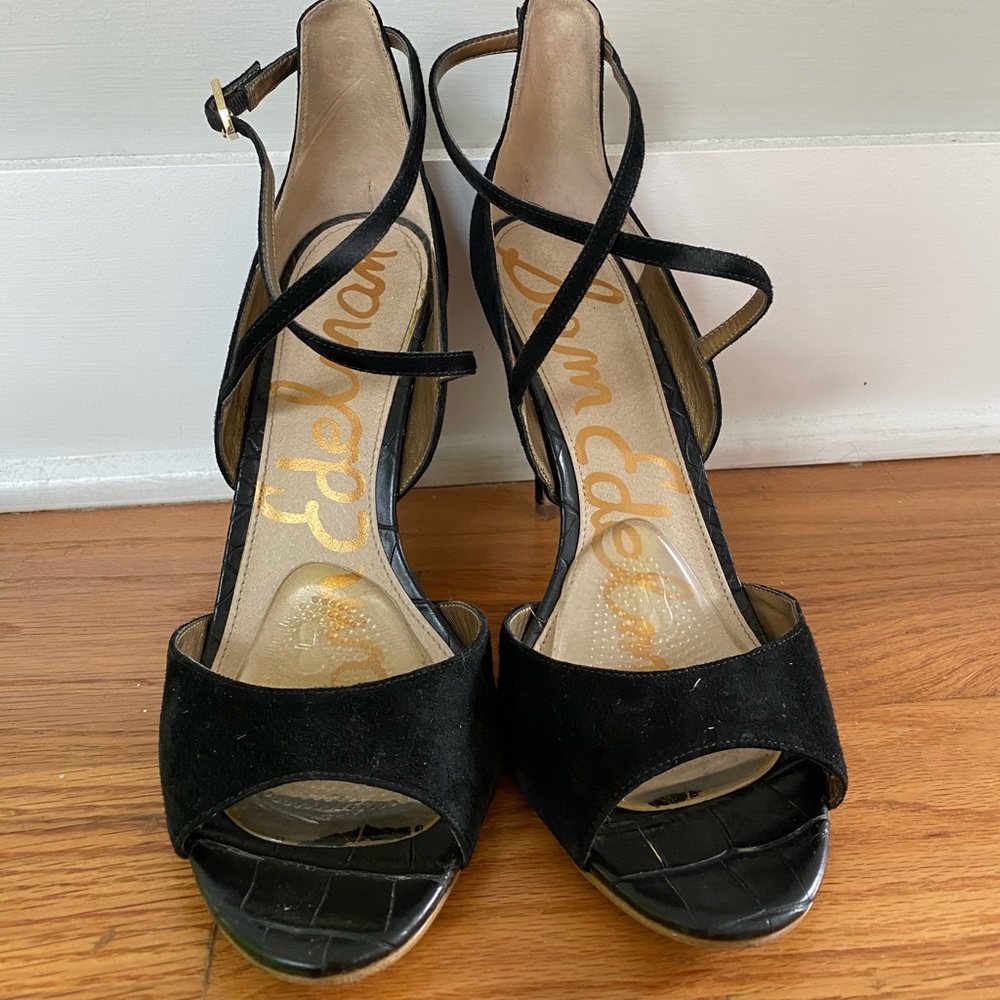 Same Edelman Black Suede Heels